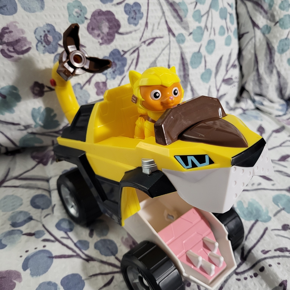 Paw Patrol Cat Pack Vehicle Set COMPLETE, RARE - Picture 7 of 10